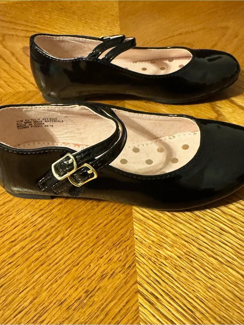 Christie & Jill Girls Black Patent Mary Jane Dress Shoes